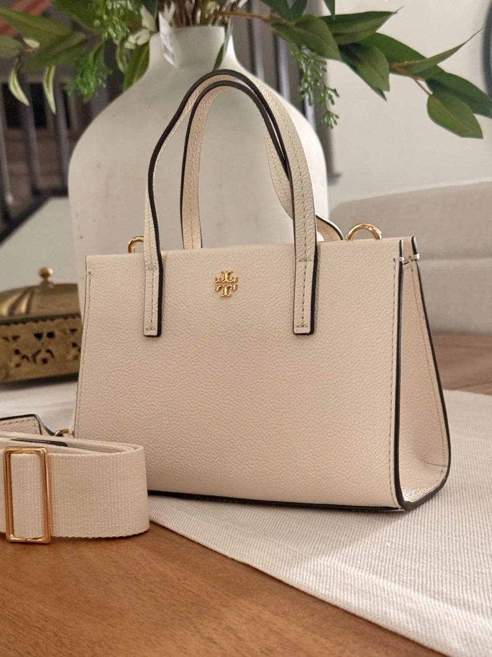 New tory burch Blake mini leather tote with thick strap in new ivory color